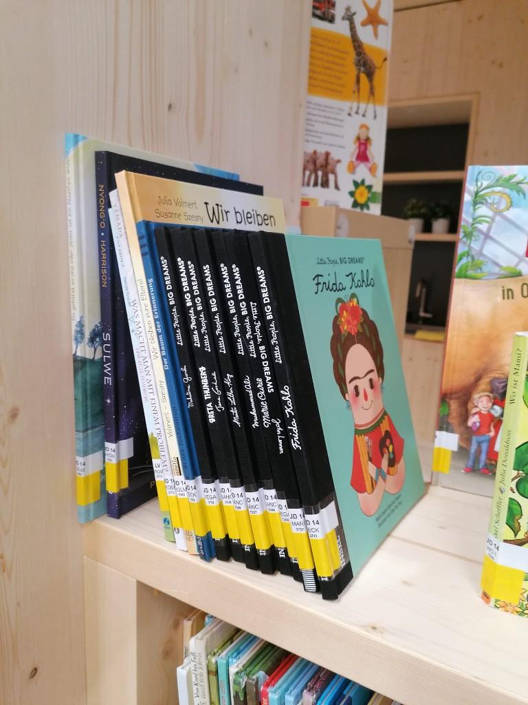Öffentliche Bibliothek der Gemeinde und Pfarre Nußdorf am Haunsberg