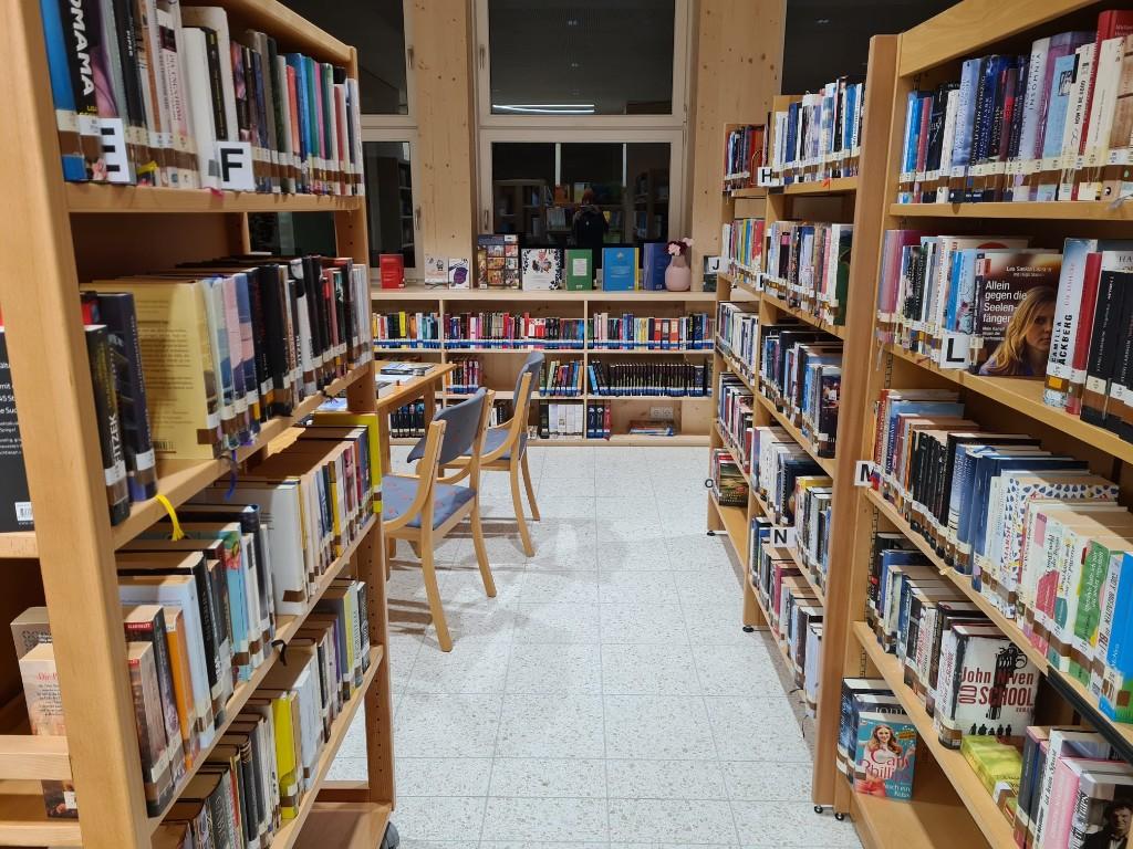 Öffentliche Bibliothek der Gemeinde und Pfarre Nußdorf am Haunsberg